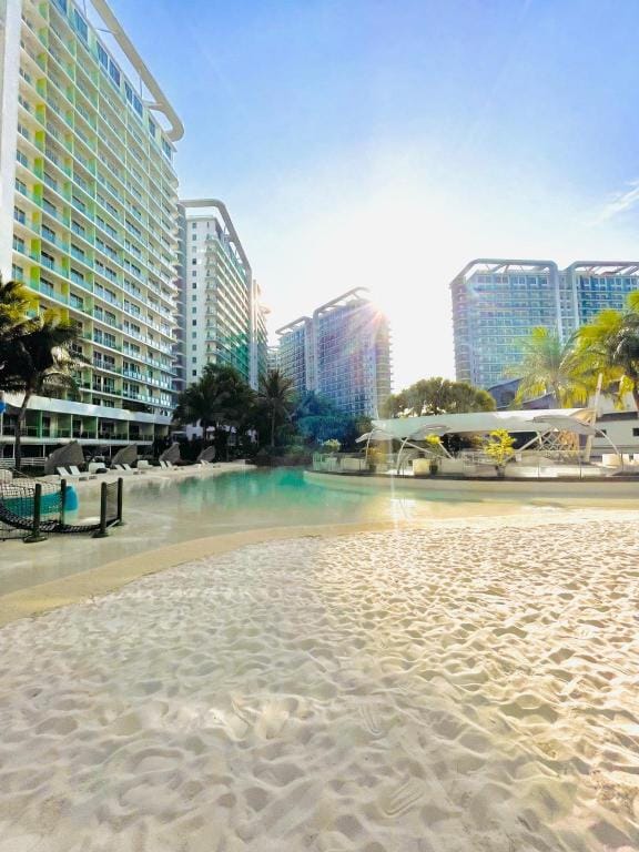Holiday Home - Azure Urban Resort Residences Apartment in Pasay