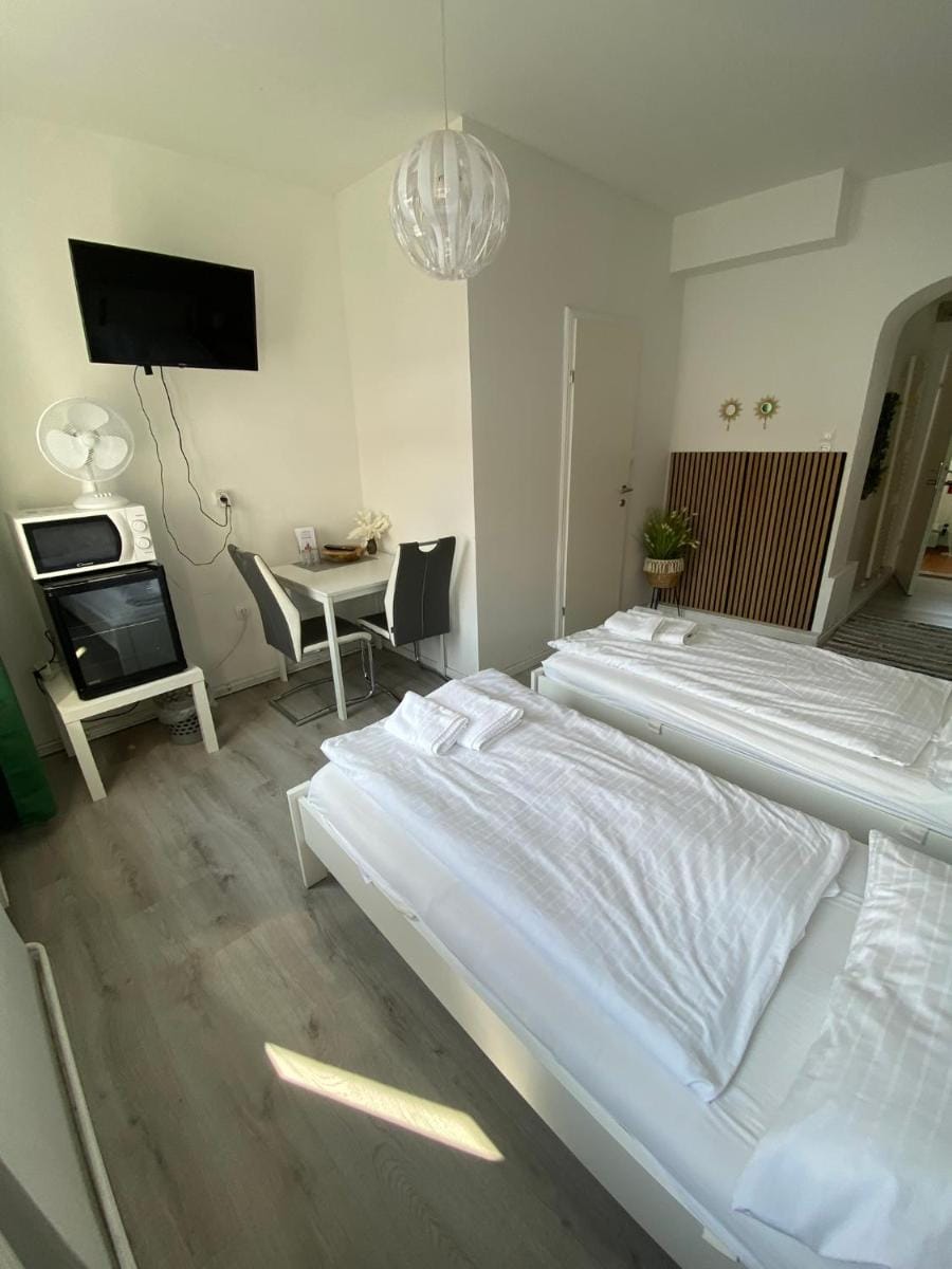 Pension Lizzi Bed and Breakfast in Vienna