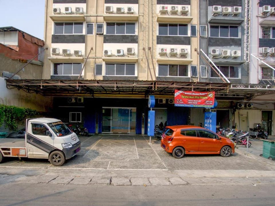 OYO 3754 Prosperity Mansion Hotel in Jakarta