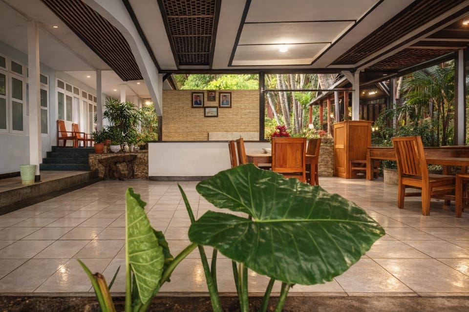 Bajo Hotel Bed and Breakfast in Indonesia