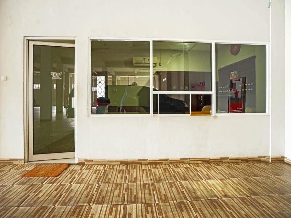 OYO 3443 Rd Kost2 Hotel in Indonesia