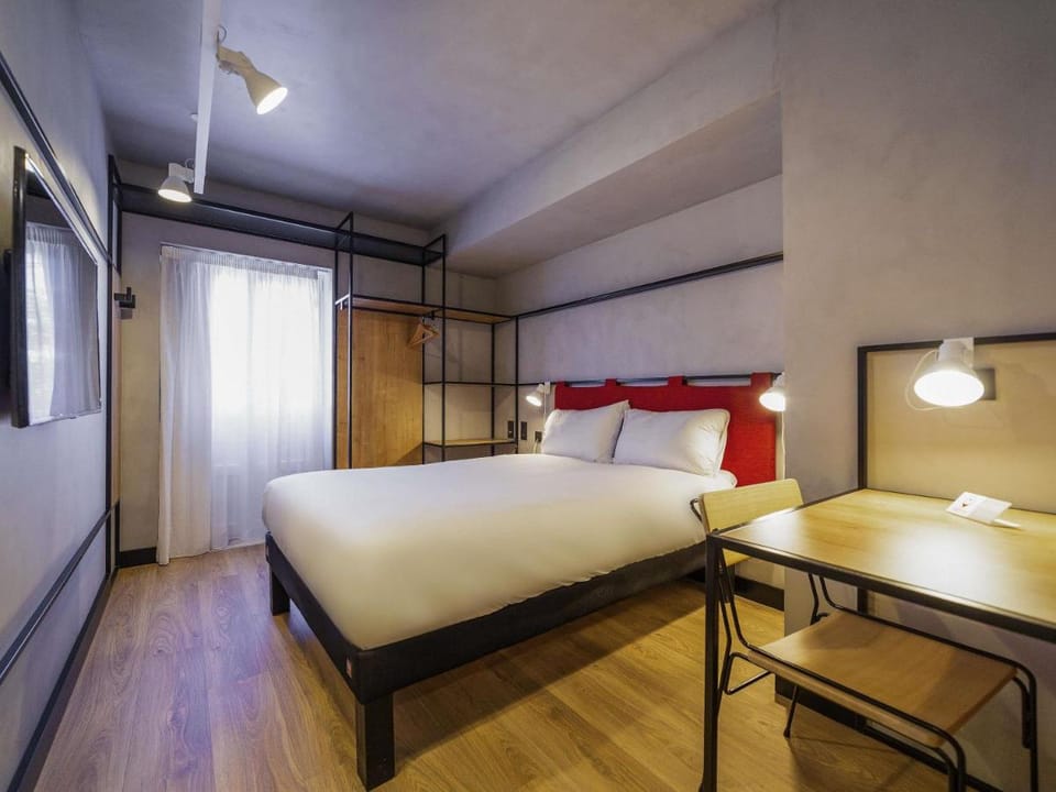 ibis Porto Centro Mercado Bolhao Hotel in Porto