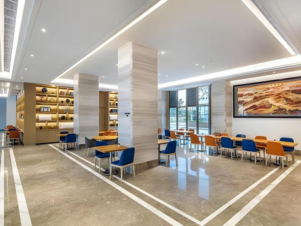 Kyriad Marvelous Hotel Guangzhou Baiyun Airport Huadong Hotel in Guangzhou
