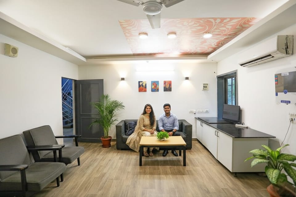 FabHotel F9 Sector 51 Hotel in Noida