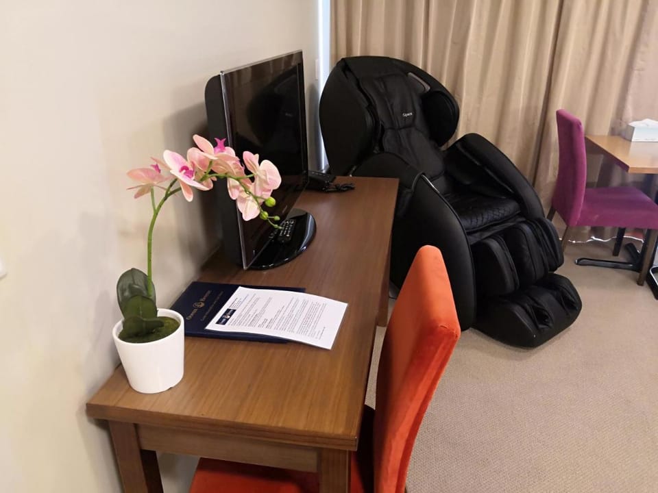 Ocean Breeze Hotel Hotel in Auckland