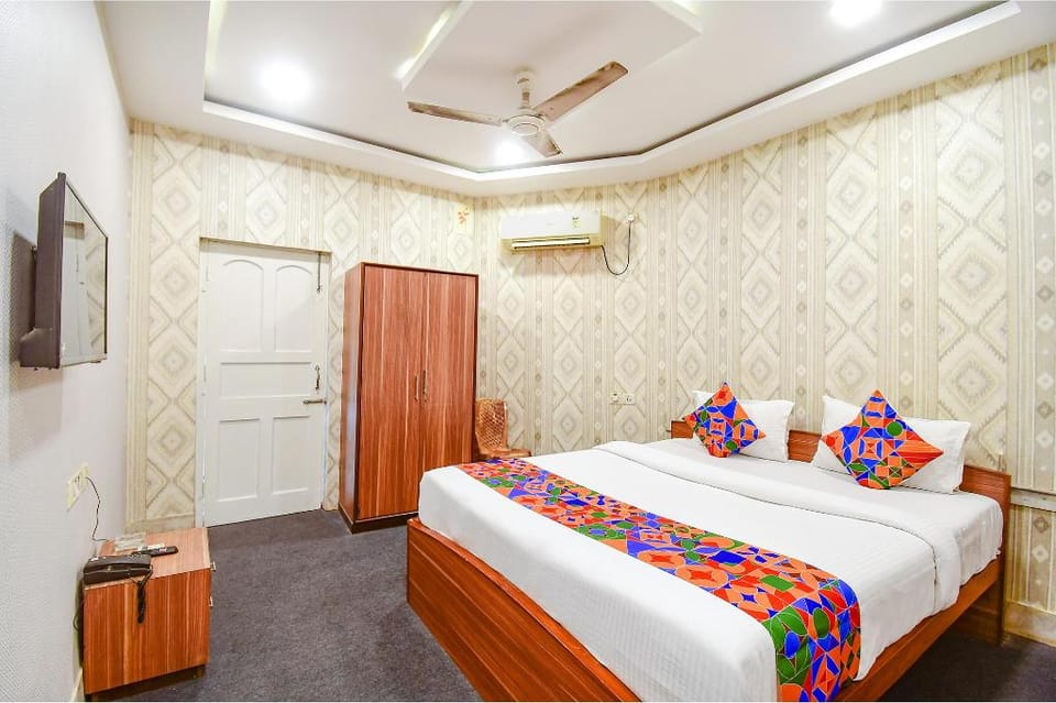 FabHotel Saltlake Regency - 1.4km from Anandlok Hospital Hotel in Kolkata