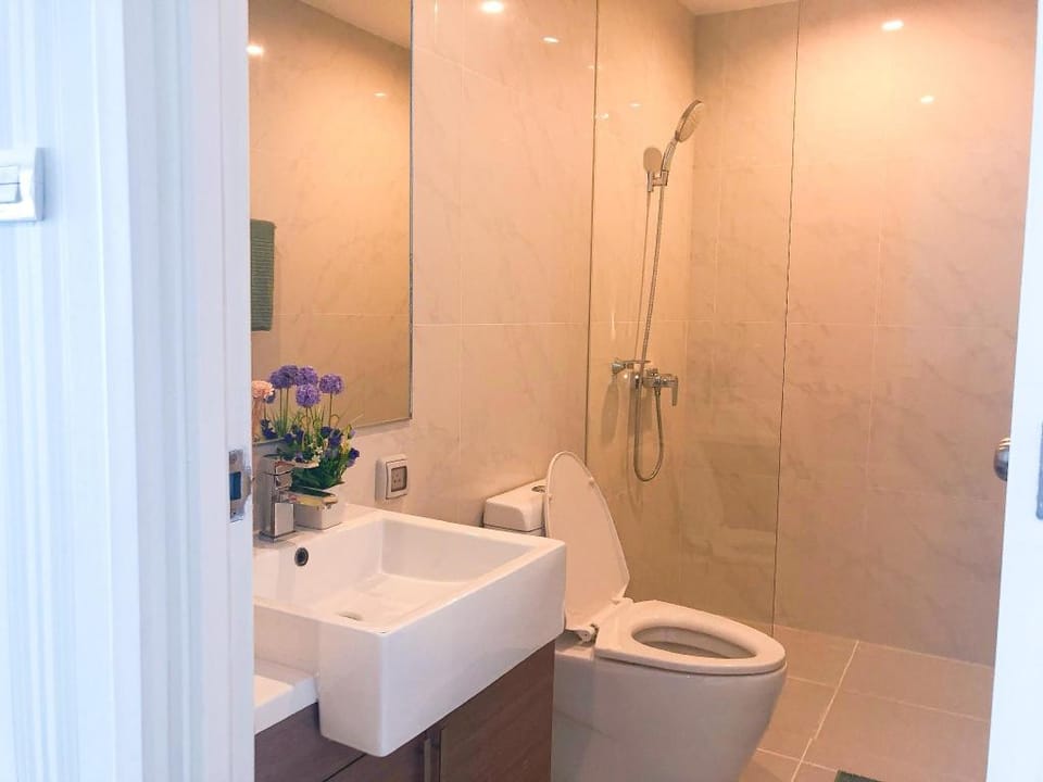 Newly Family Condominium, 100m to beach Apartment in Nong Kae