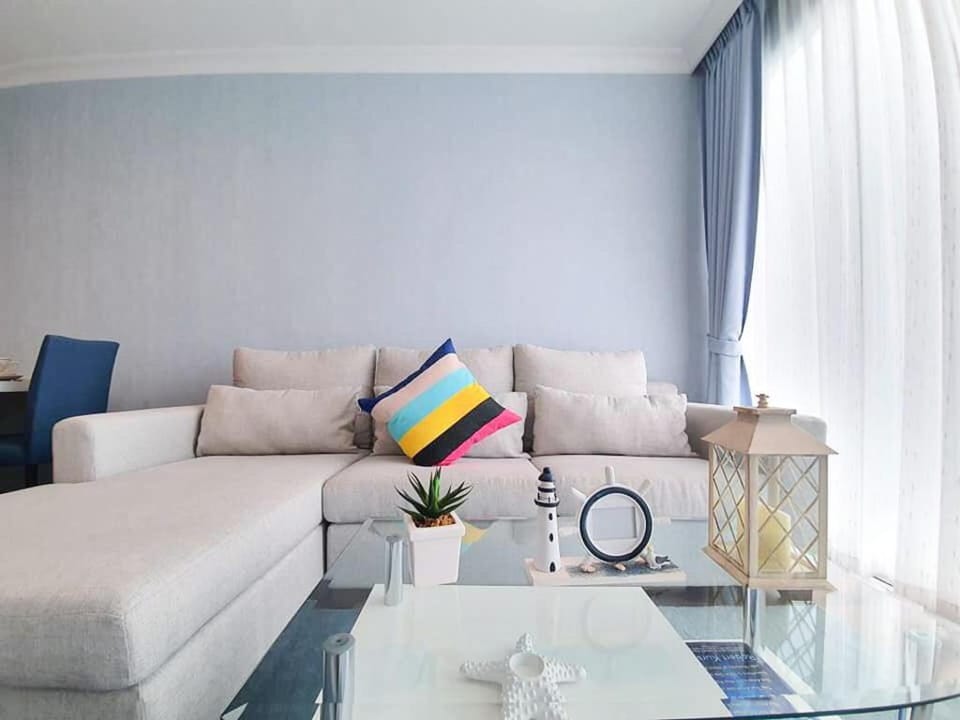 Newly Family Condominium, 100m to beach Apartment in Nong Kae