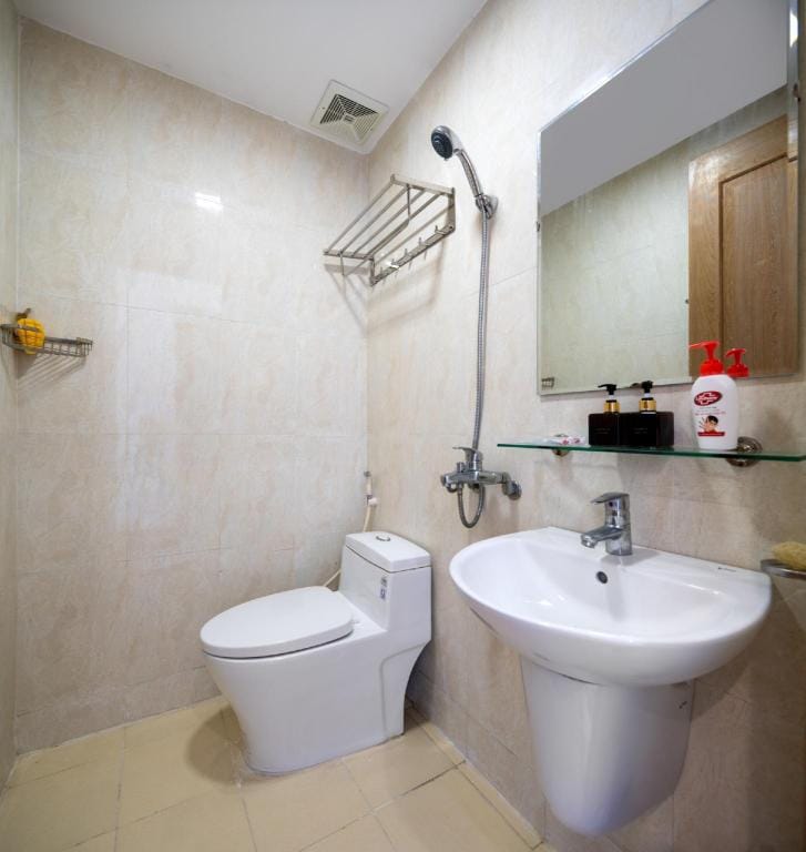 Balcony 2BR 。Seaview (3508) 65m2。1'→MYKHE BEACH Apartment in Da Nang