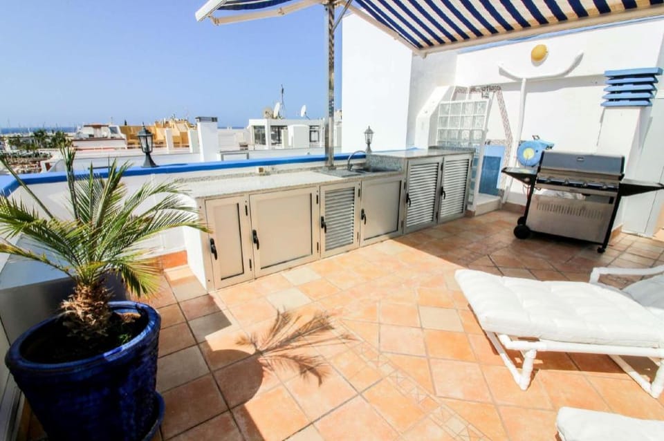 Playa Azul , Luxury Penthouse with spectacular roofterrace Apartment in Lomo Quiebre