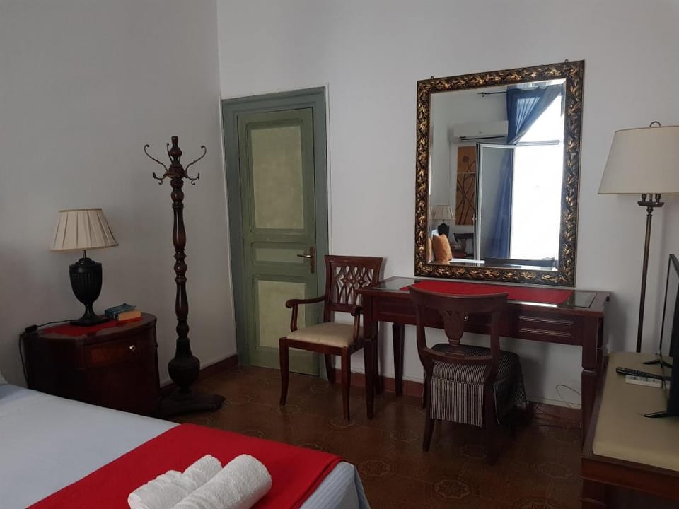 House Rdue The Historic Center Palermo Apartment in Palermo