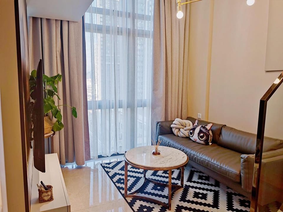Delicate华强北中心区雅致Loft复式公寓 Apartment in Hong Kong