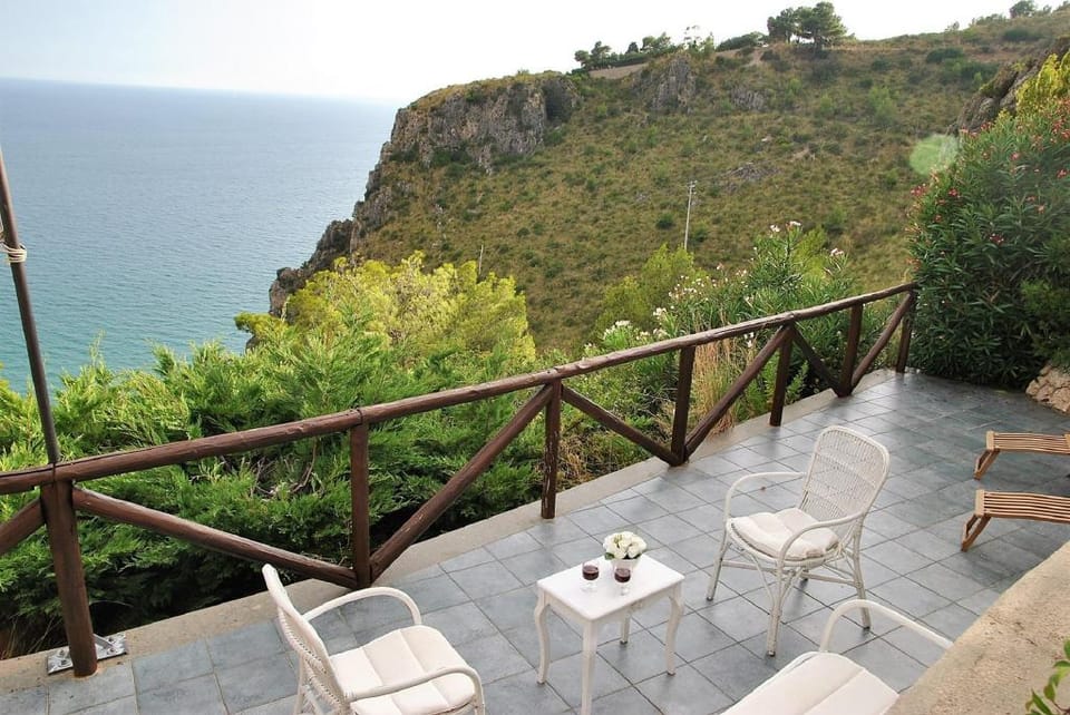 Villa for 62 persons in Sperlonga Villa in Lazio