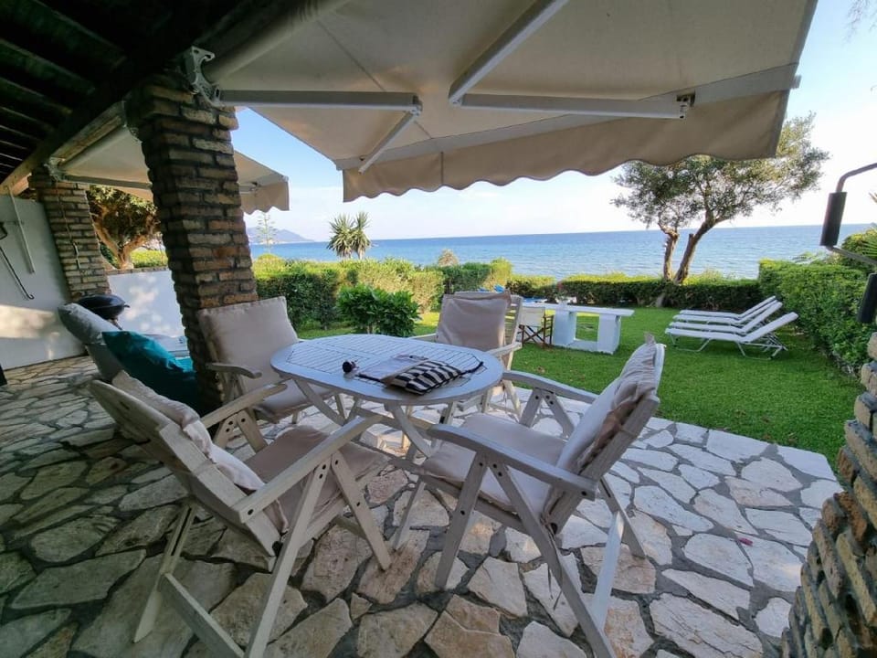 Glyfada Beachfront House Ab3g Vacation rental in Corfu, Greece
