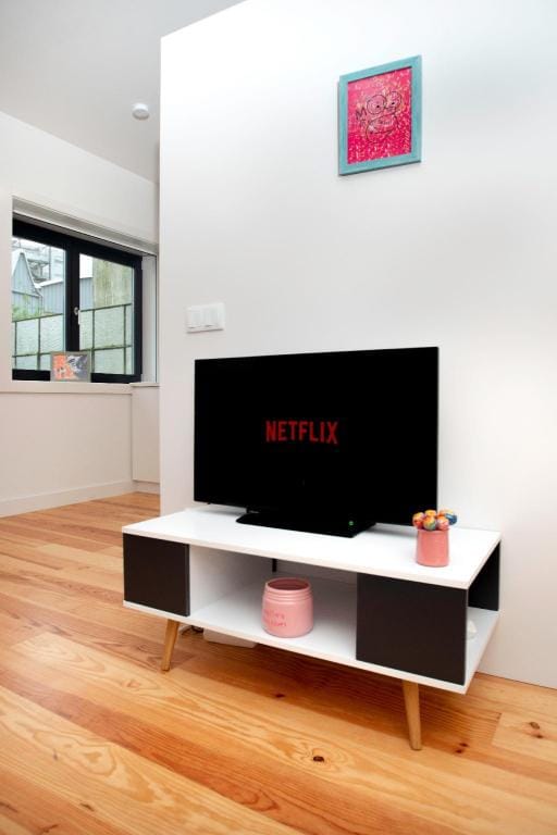 Guest H4U - Porto Batalha City Center Apartment in Porto
