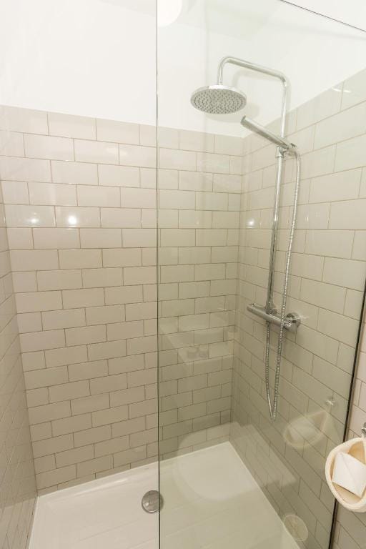 Guest H4U - Porto Batalha City Center Apartment in Porto