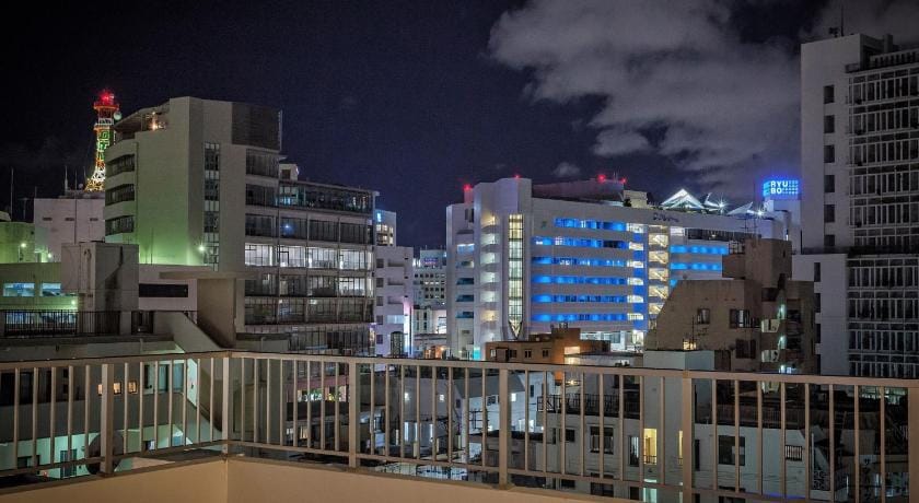Kariyushi Condominium  GRANDSTAY Asahibashiekimae Apartment in Naha