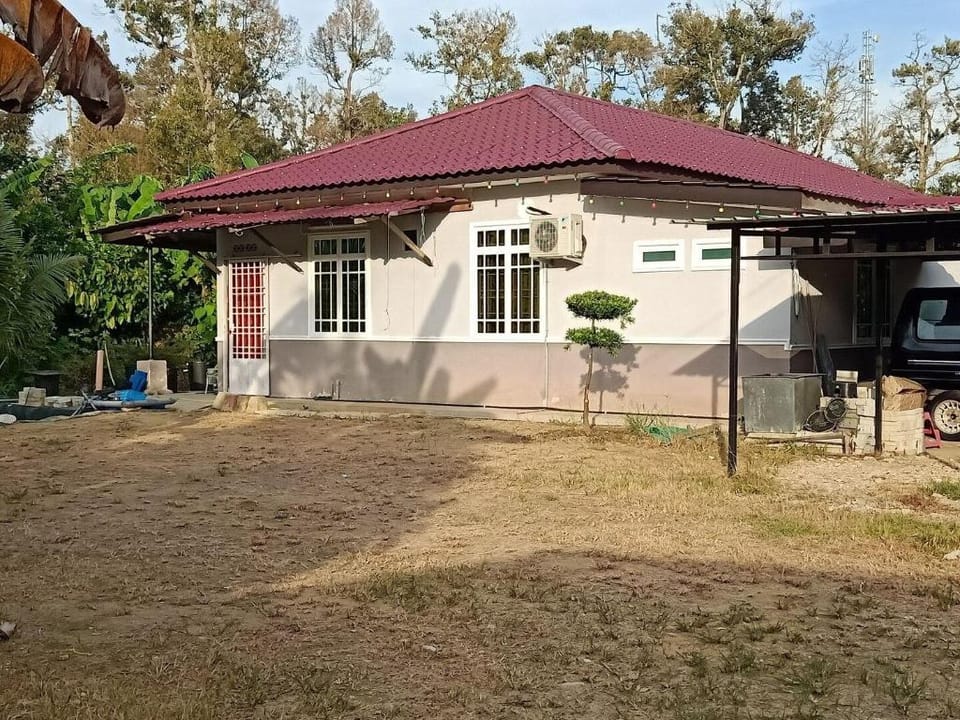 Homestay Anakku Sayang Tangkak Vacation rental in Johor