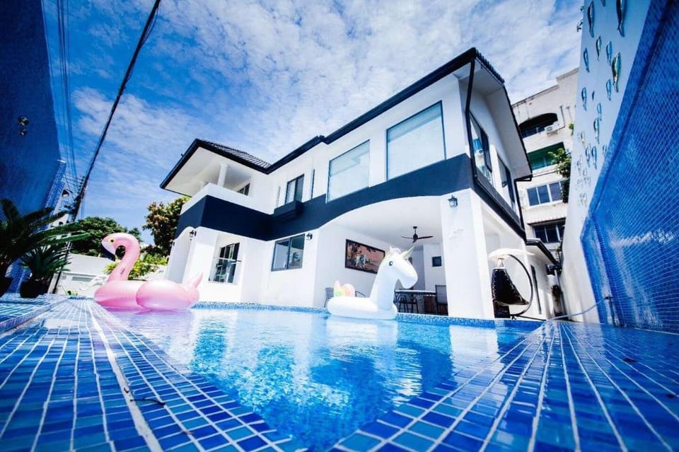 FourBedroom Upscale Detached Pool Villa in Pattaya Vacation rental in Pattaya City