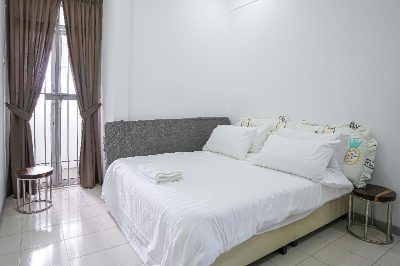 JovialTP60 ModernStylish Townhouse6Pax@BUKITMINYAK Vacation rental in Penang