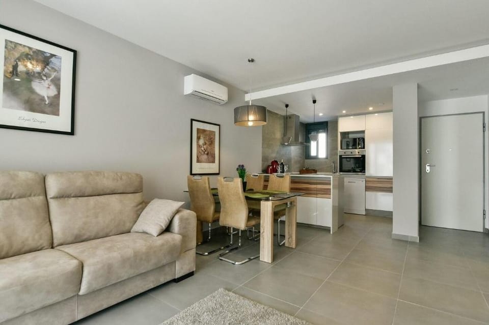 Oasis Beach IX Punta Prima Strandnah - Elvira Apartment in Vega Baja del Segura