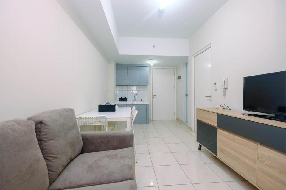 Cozy 2BR Springlake Summarecon Bekasi By Travelio Apartment in West Java