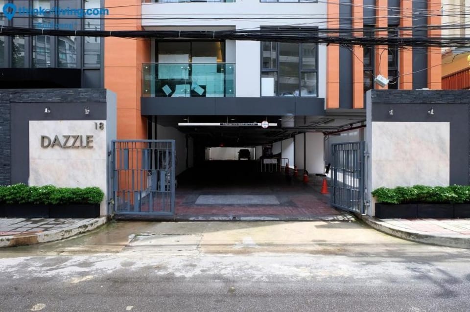 Dazzle Residence Apartment in Bangkok