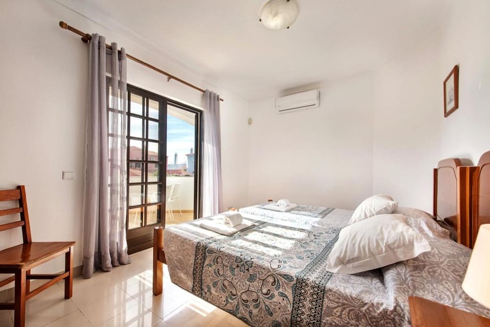 Ideal Villa for Fantastic Family Holidays Villa in Quarteira