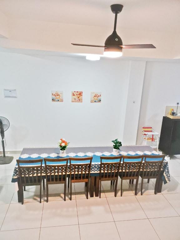 Be GogoCozyDesaru House4O4 WaterPark(Unifi)16pax Vacation rental in Johor