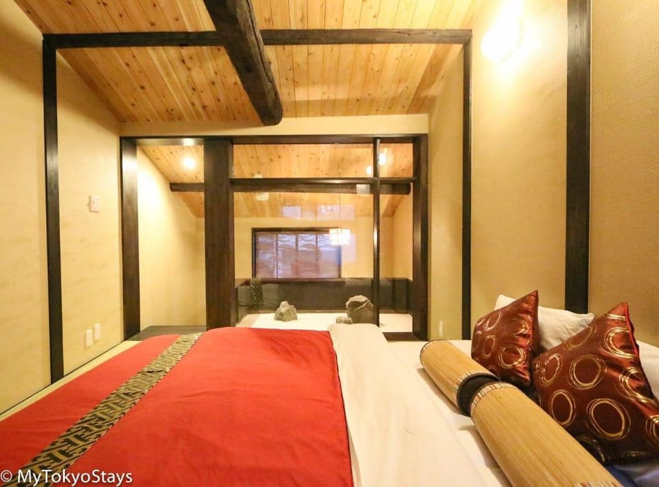 vacation home style★Karasuma Oike sta 5min 4B!! Vacation rental in Kyoto