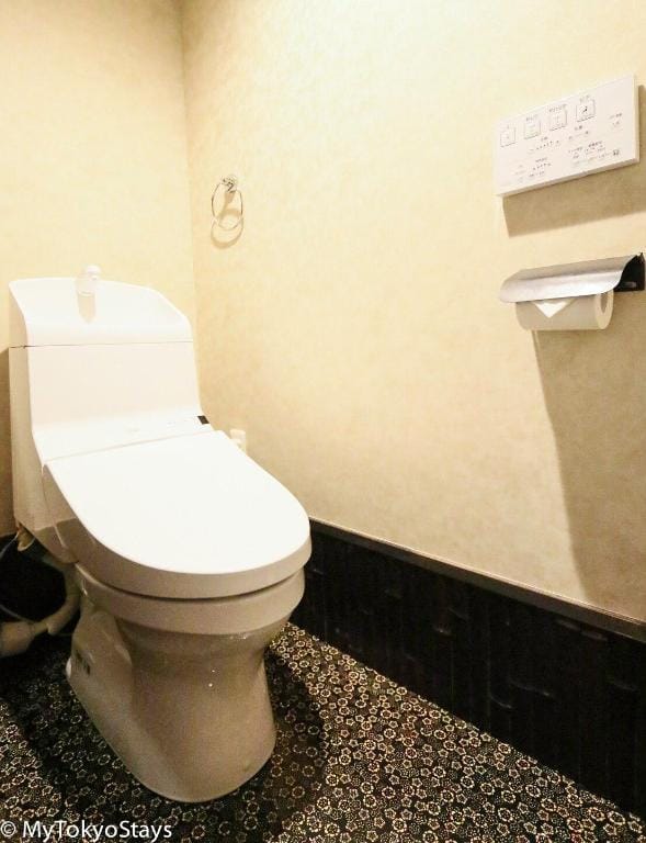 vacation home style★Karasuma Oike sta 5min 4B!! Vacation rental in Kyoto