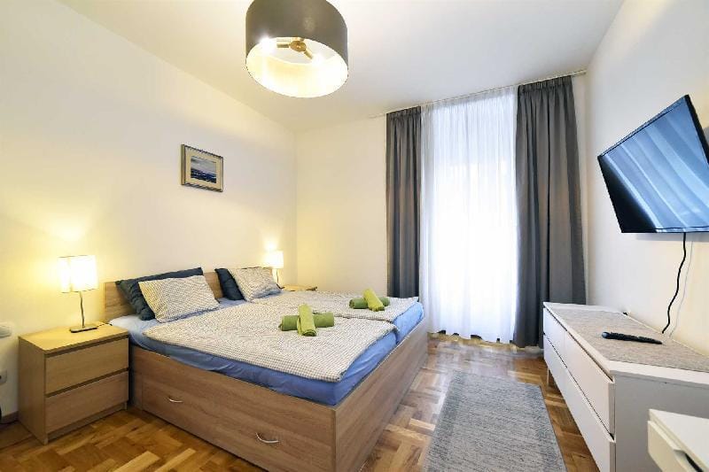 City center luxery spa apartment with parking Apartment in City of Zagreb