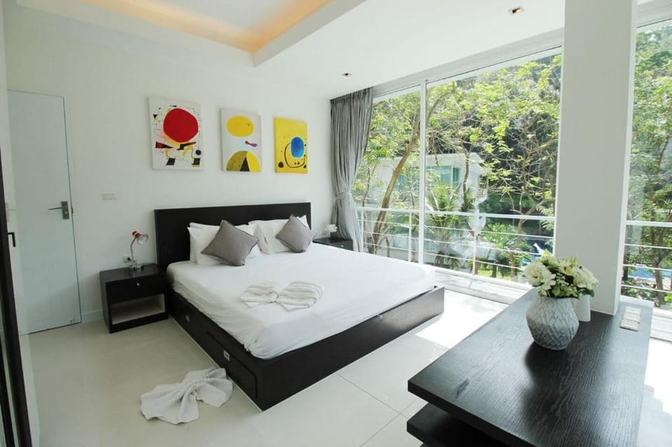 Quiet Hillside 2 Bedroom Condo Apartment in Kamala