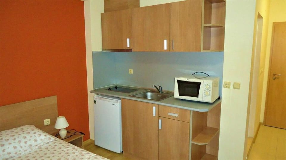 Stylish studio close to Janny Beach Apartment in Sunny Beach