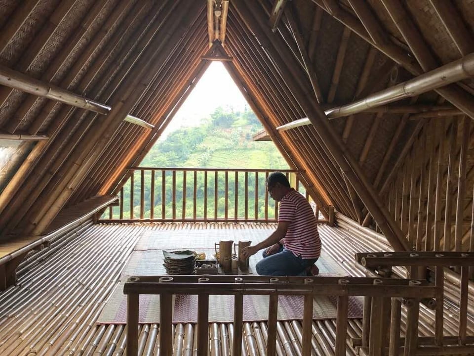 Bukit Saung Bambu Bandung City View Vacation rental in Bandung