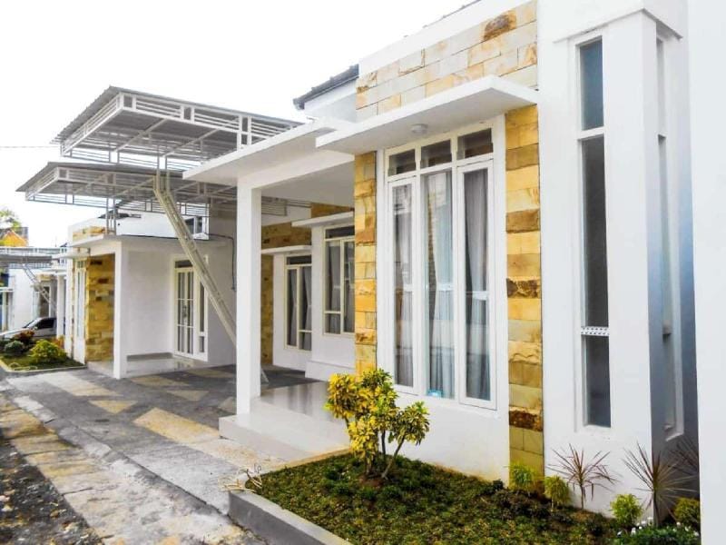 Villa D'coopers 2 depan JATIM PARK2 pas 5bedroom Villa in Batu