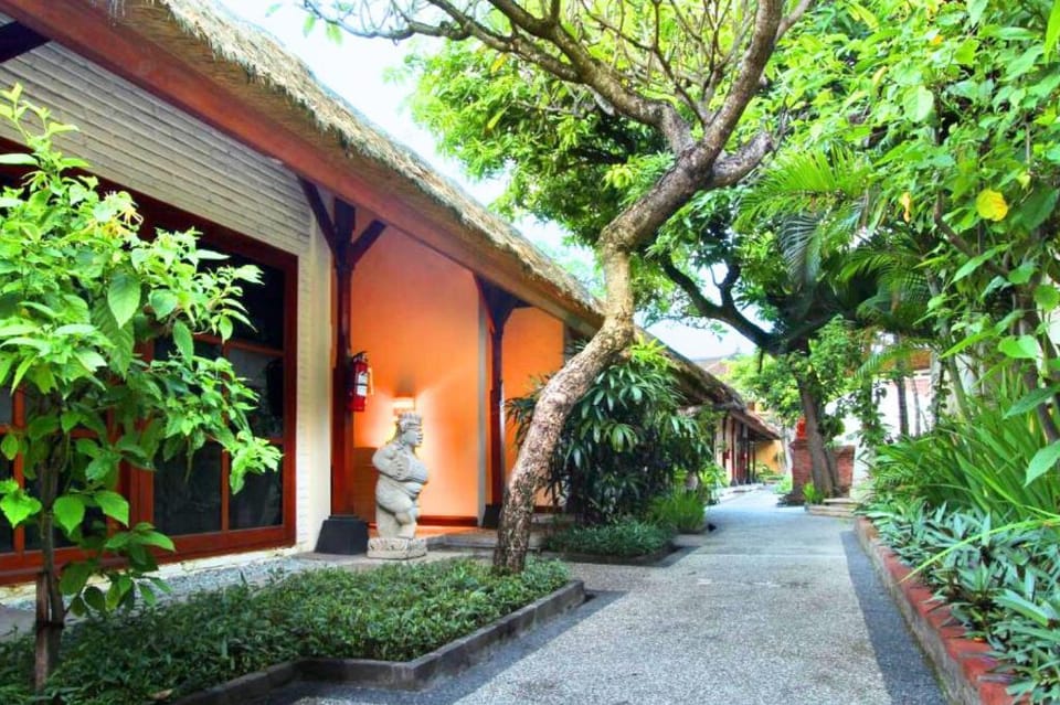 Adore 1 BR New Alam Lanai #YN10 Apartment in Kuta