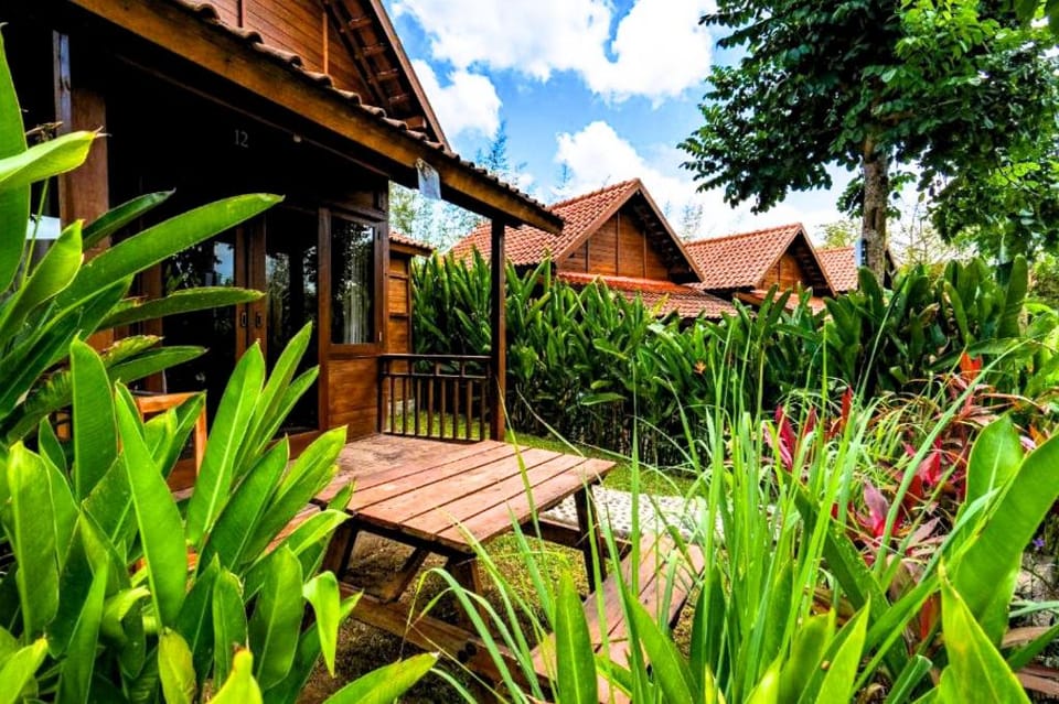 Cozy 1 BR Garden View IR17B Apartment in Bali