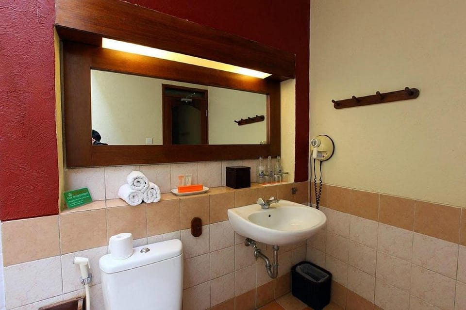 Adore 1 BR Superior Room IR14B Vacation rental in Kuta