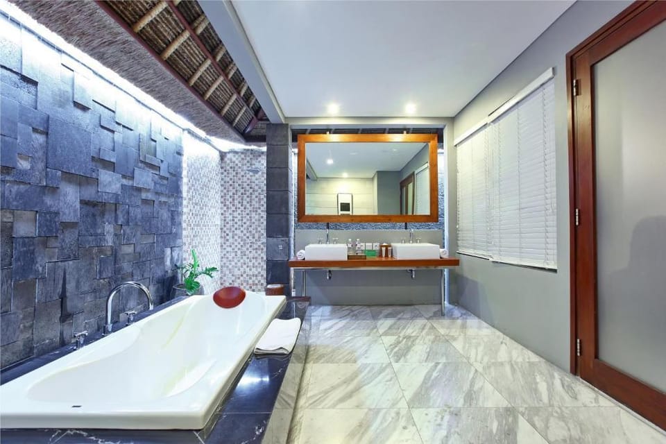 Entire 2 BR Private Pool Villa #Z25 Vacation rental in Bali