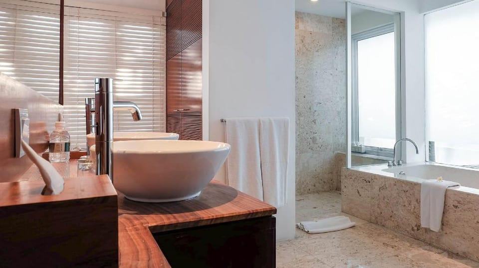 Two BR Private Pool Villa #M70 Villa in Kuta