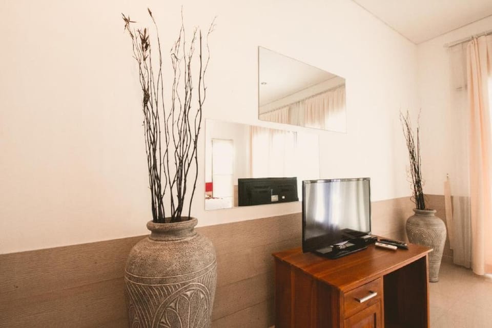 Cozy Deluxe shere Pool SU68 Villa in North Kuta