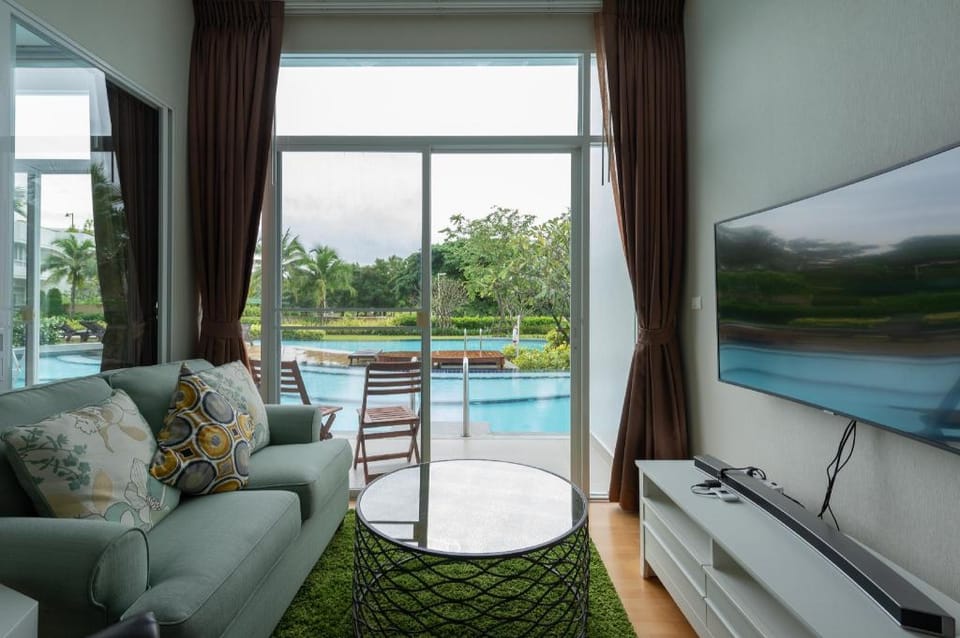 Best Pool Access Beachfront Nice Furnish 1bedroom Apartment in Hua Hin District