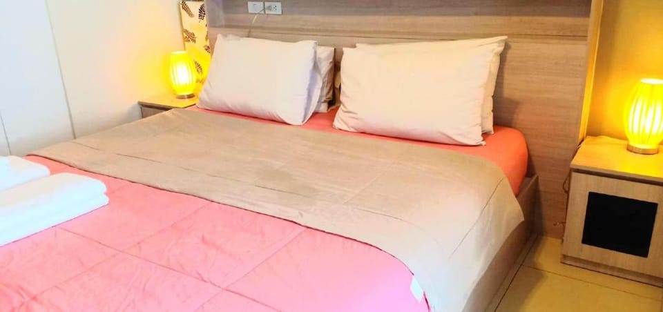 Seaview Condominium With Cityview Studio 33th Flr Apartment in Pattaya City
