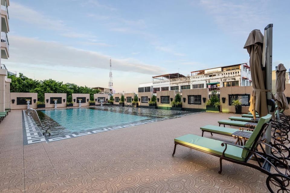 Rare 270° Sea View High Floor Balcony ★ Fast WIFI Apartment in Pattaya City