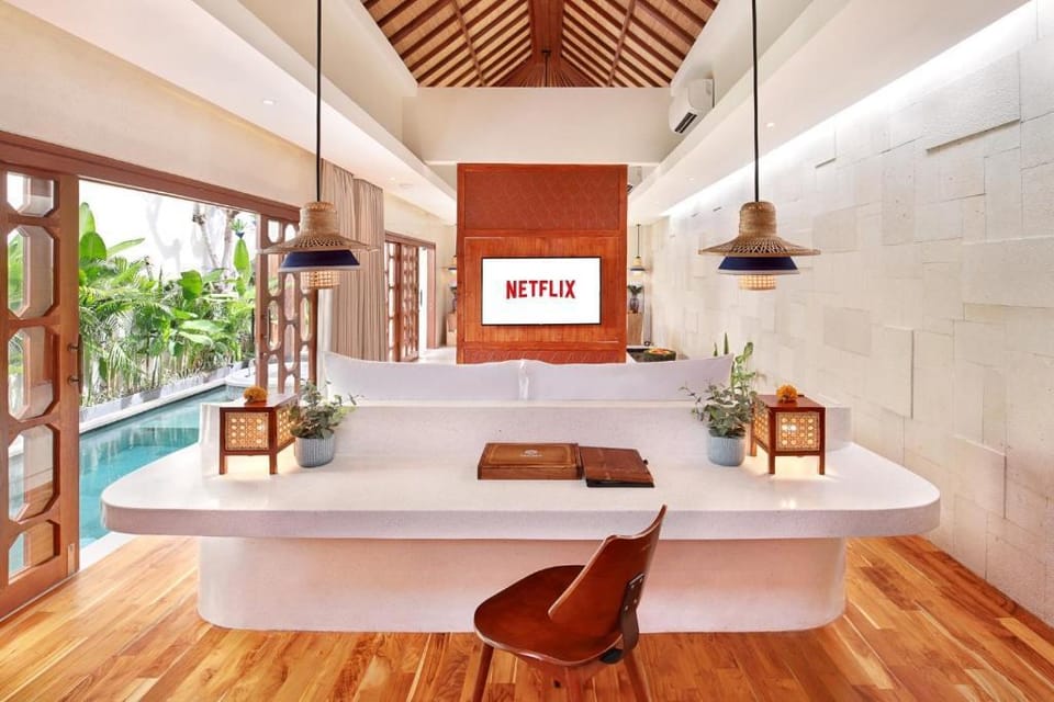 Royal 2 BR Villa W/Private Pool & Jacuzzi Y028A Villa in Ubud