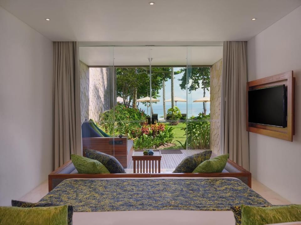 Luxury 1 BR Junior Suite Ocean View #Z43 Vacation rental in Karangasem Regency