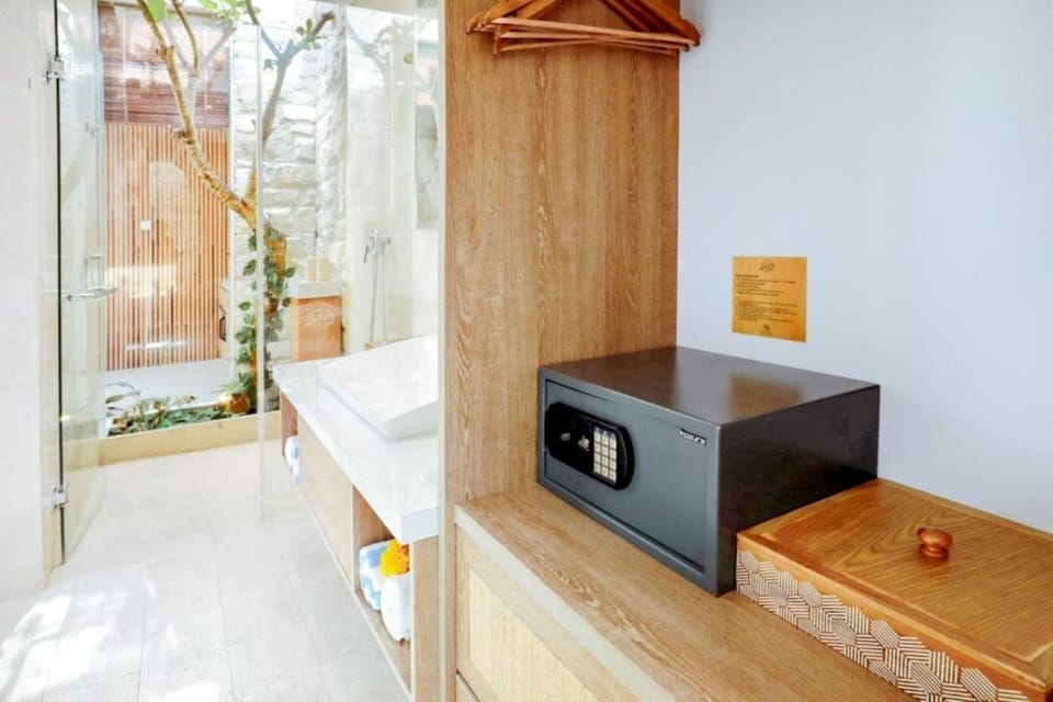 Romantic 1 BR Private Pool Villa &  Bathtub ZN123A Villa in Kuta