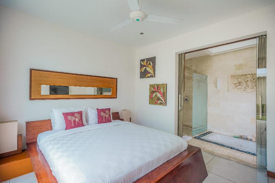 Elegant 3 BR Private Pool Villa Y040A Villa in North Kuta