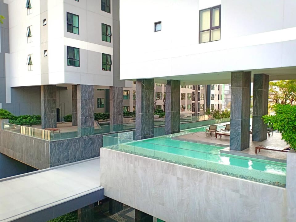 The Base Horizon Central Pattaya Apartment in Pattaya City
